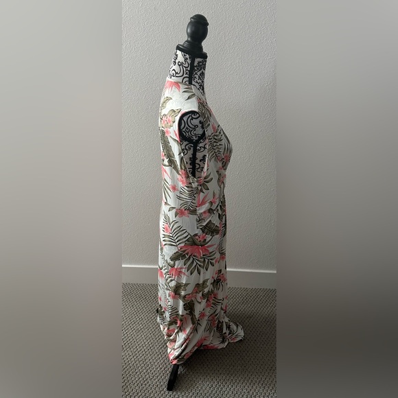 IMAN Black and White Patterned Dress - Picture 5 of 8